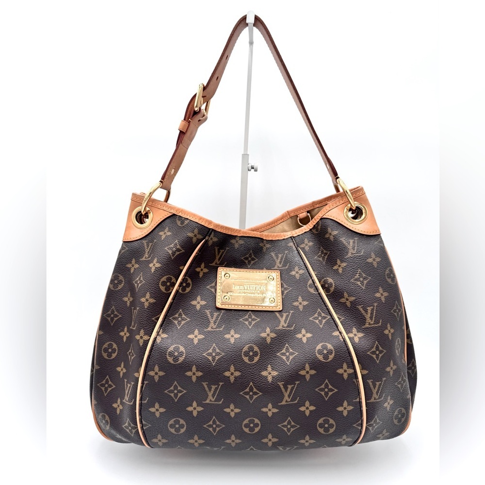 Louis Vuitton Monogram Galleria PM - Picture 2 of 14